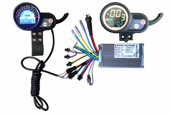 thumb throttle LCD display